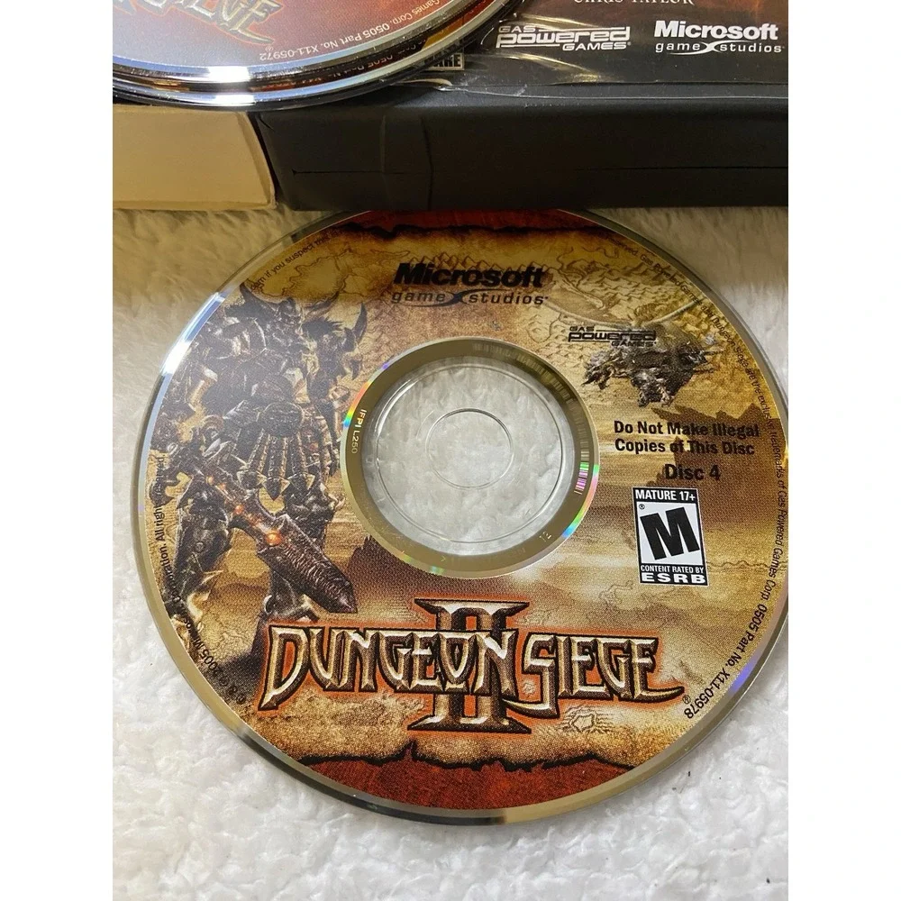 Dungeon Siege II PC CD ROM Computer Game 2005 CIB Manual 4 Discs Mature‎